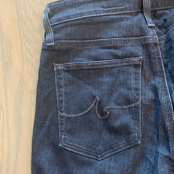 AG | Hugh Rise Farrah Skinny Jeans (26) - Picture 2 of 4